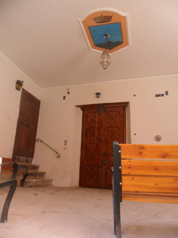 Palazzo Gentilizio De Maffutiis Hotel Auletta Екстериор снимка