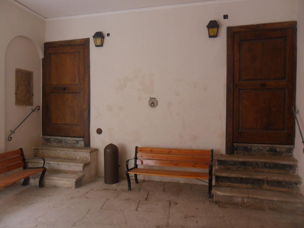 Palazzo Gentilizio De Maffutiis Hotel Auletta Екстериор снимка
