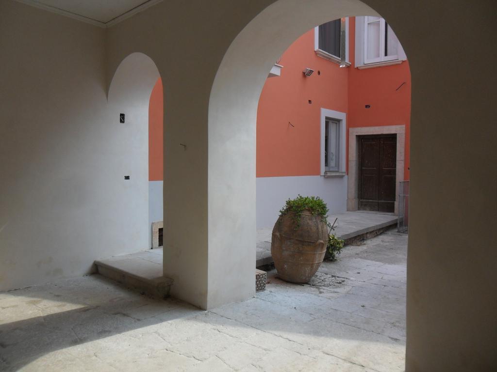 Palazzo Gentilizio De Maffutiis Hotel Auletta Екстериор снимка